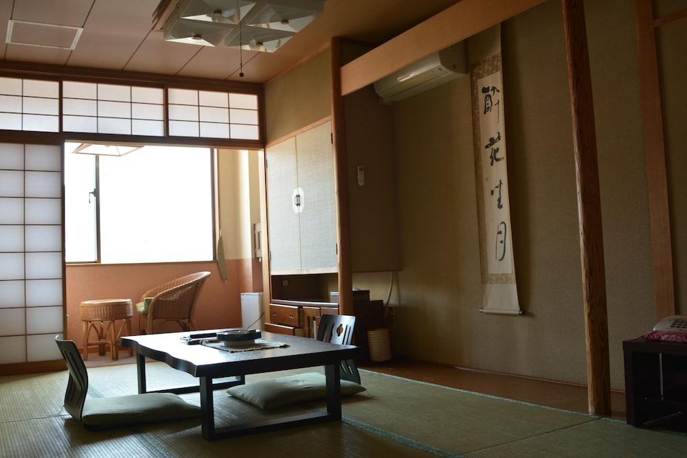 Hotel Yadoya Tsubaki Aomori Esterno foto
